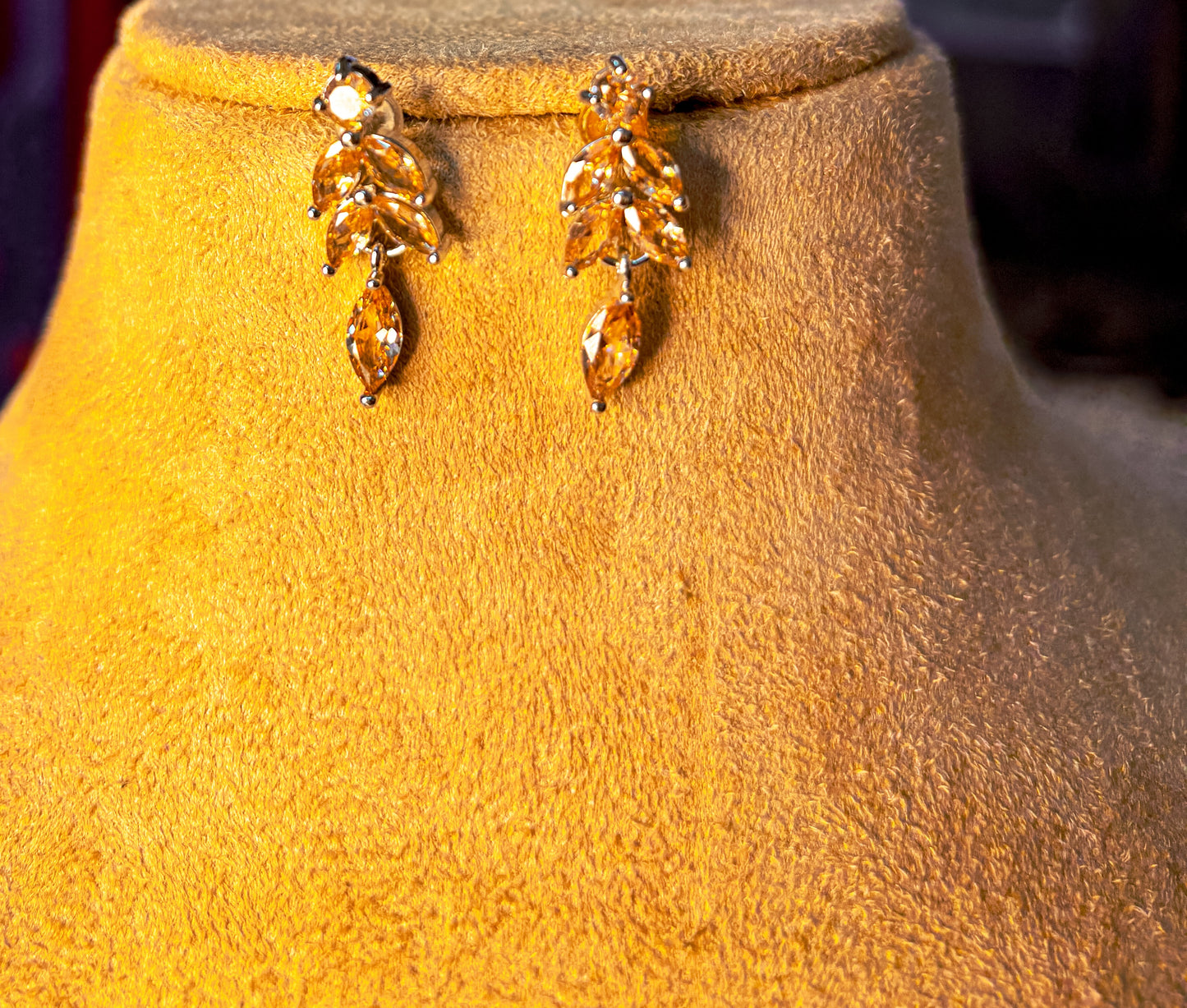 Milan Earrings- Peach