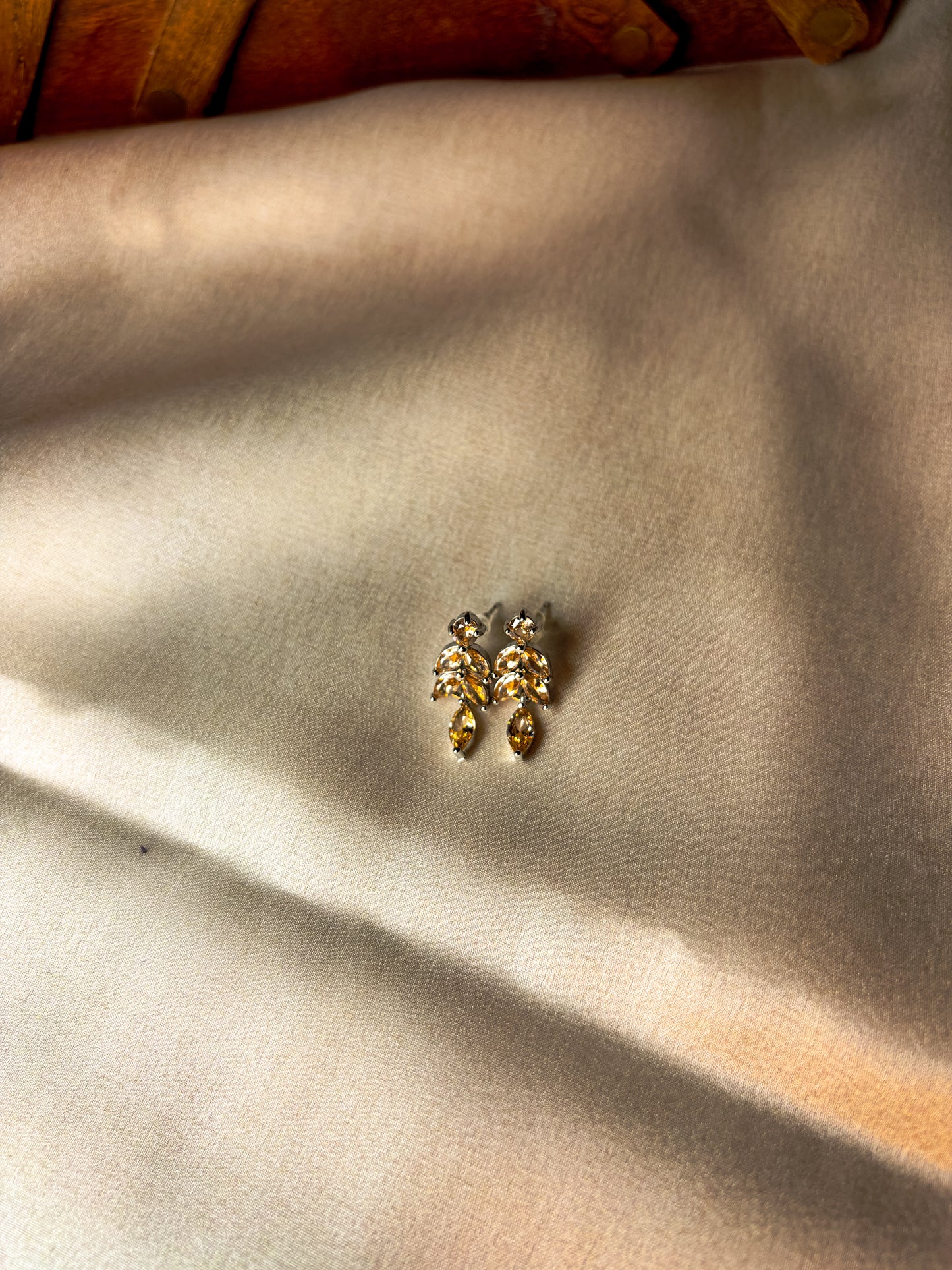 Milan Earrings- Peach