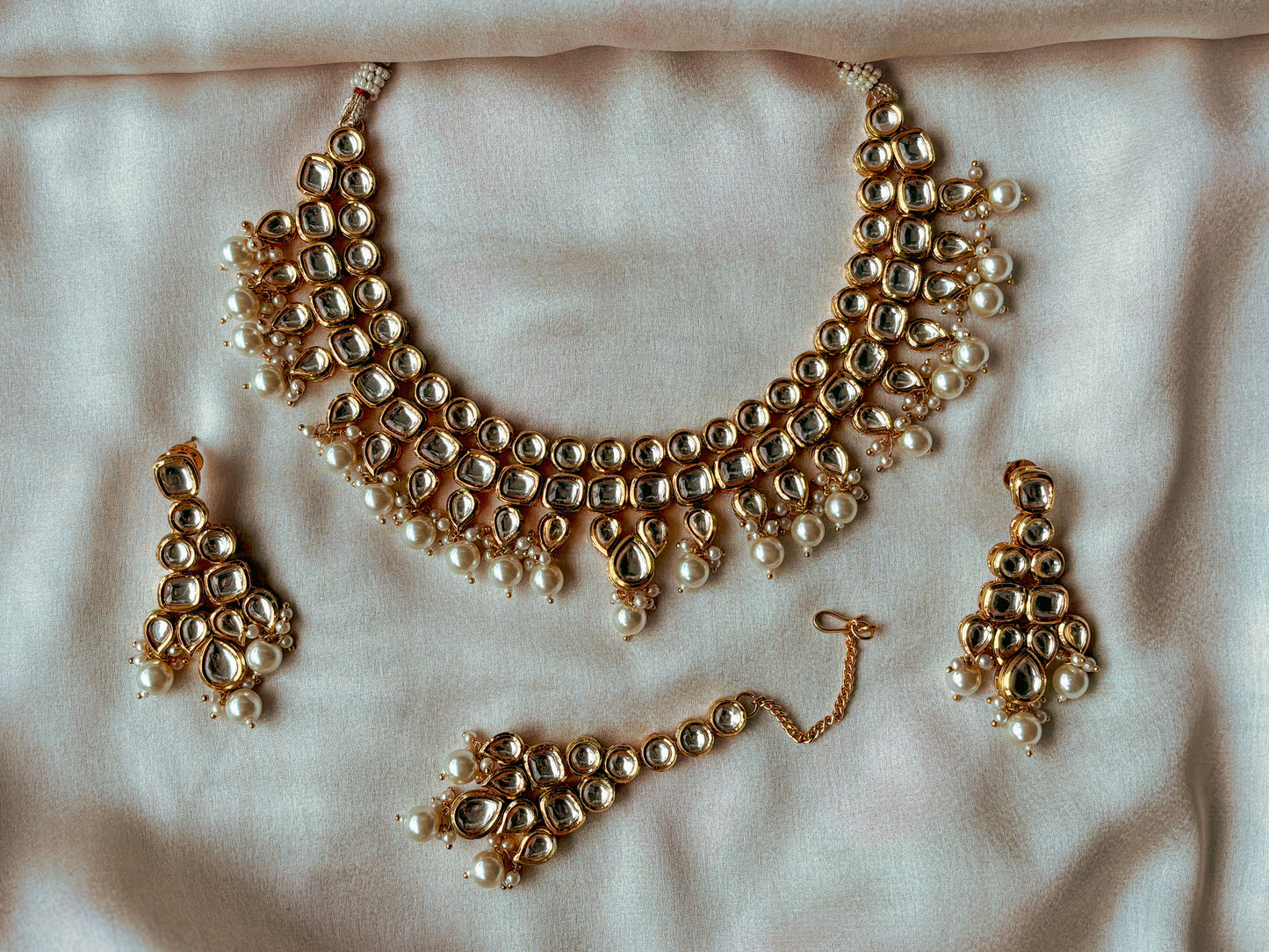 Emma Kundan & Pearls Choker Set