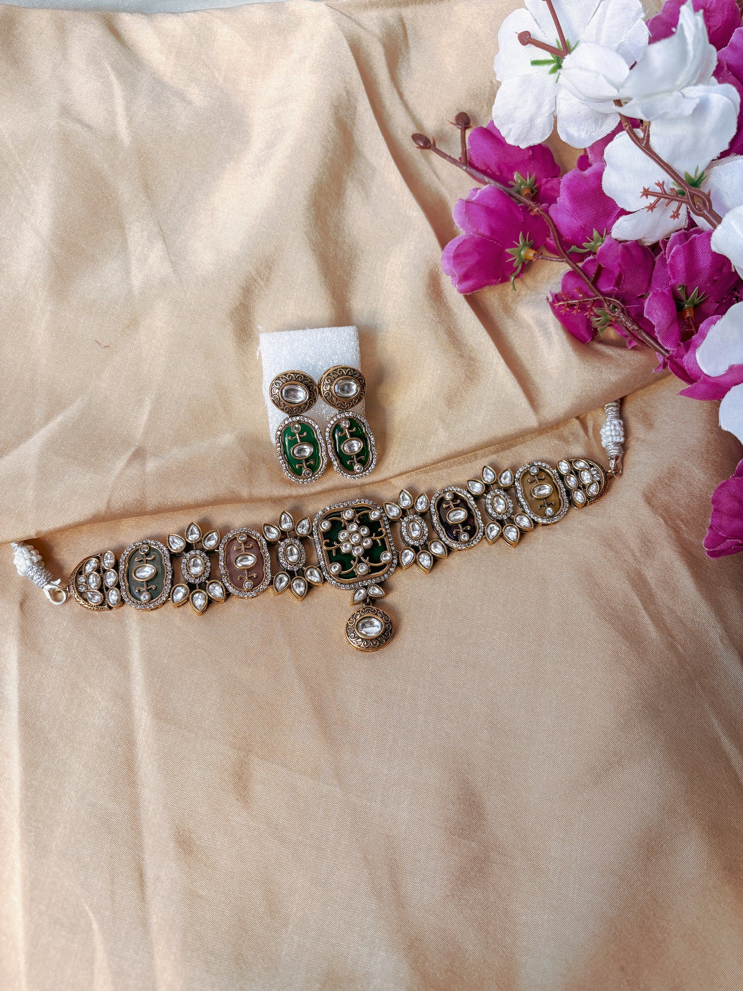 Elizabeth Victorian Choker - Multicolour