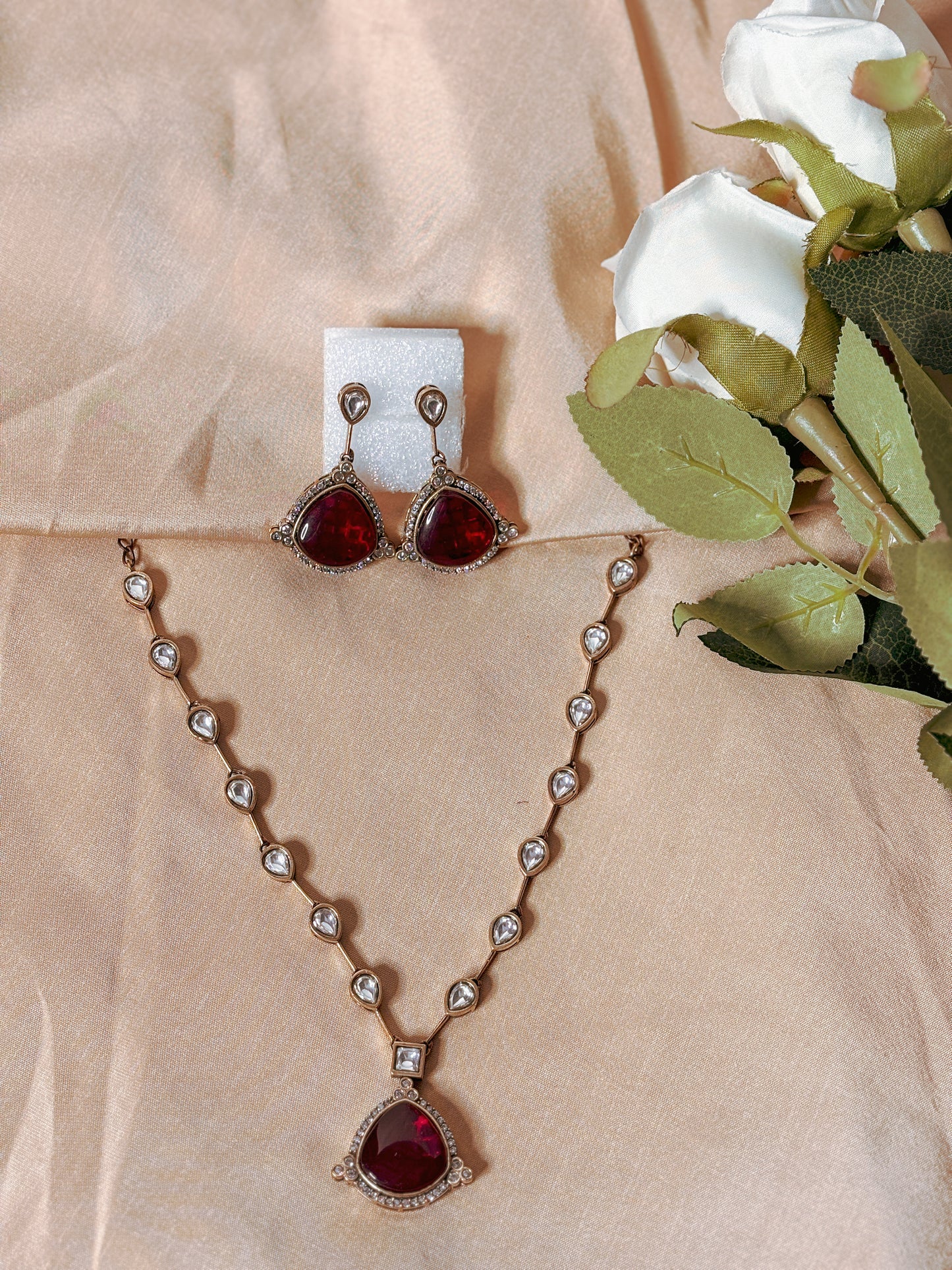 Scarlett Victorian Set- Maroon