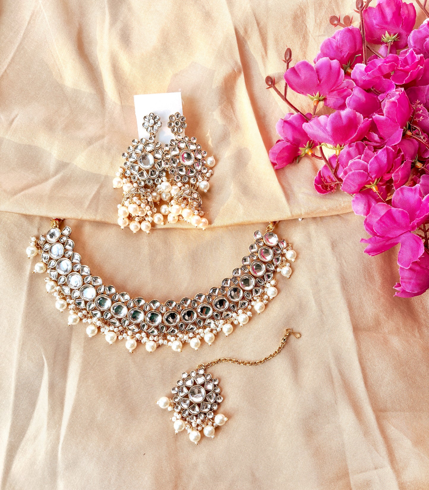 Daisy Kundan Set- Ivory