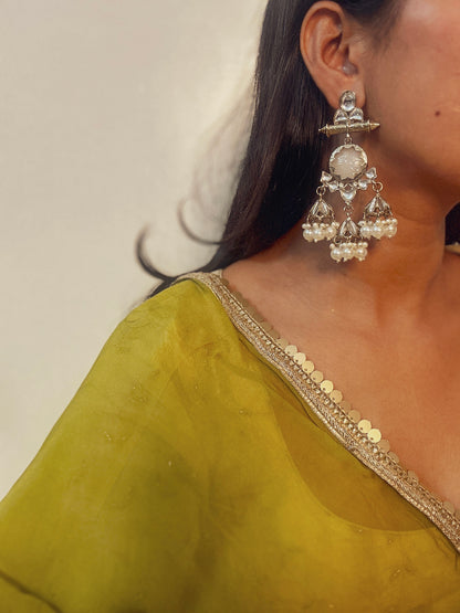 Lily Earrings- Ivory