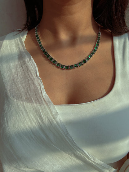 Laila Emerald Necklace Set