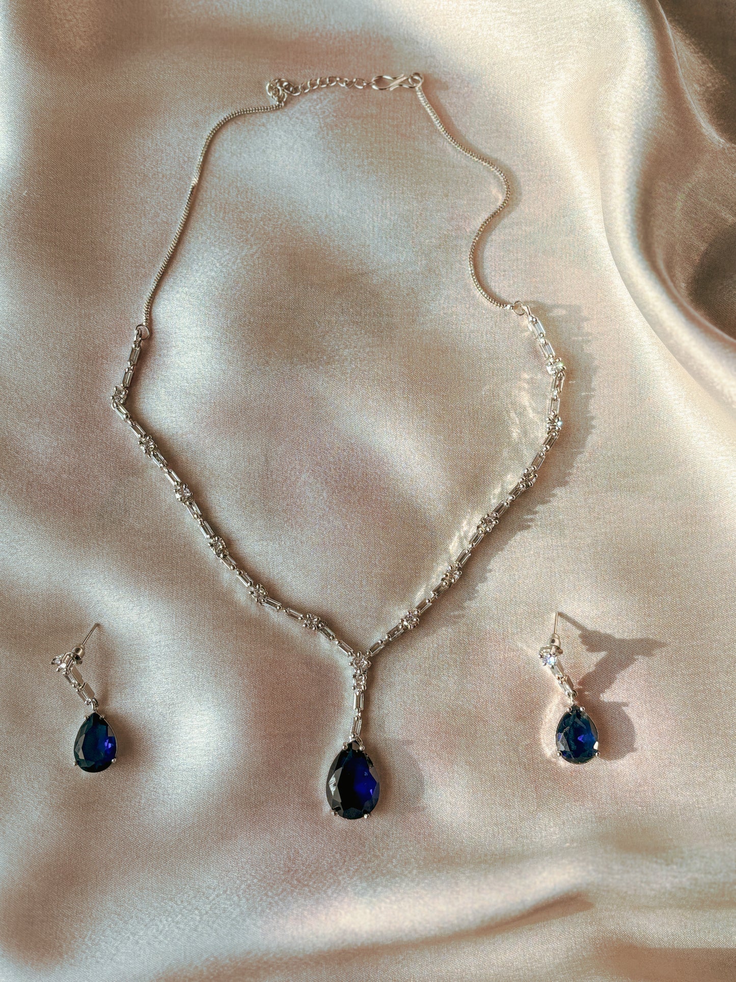 Alisha Sapphire Necklace Set