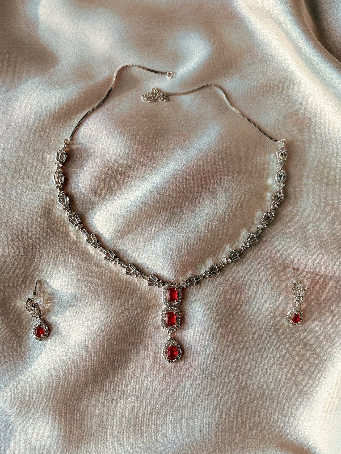 Radiant Ruby Necklace Set