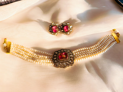 Vivienne Pearl Choker Set