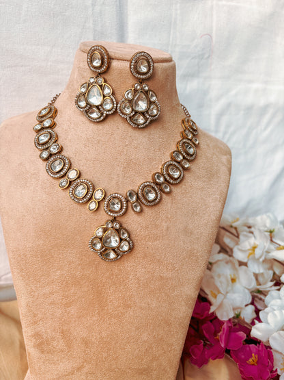 Audrey Victorian Set