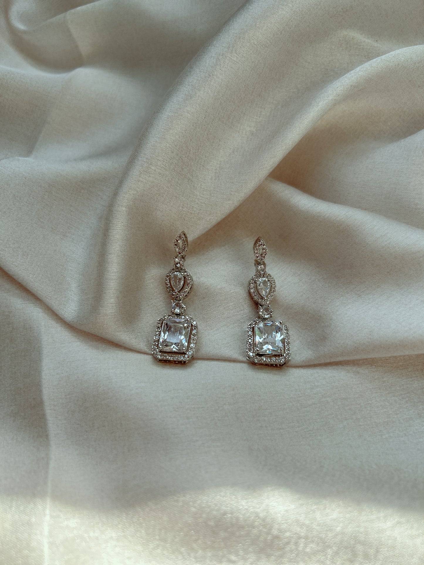 Grace Zirconia Earrings