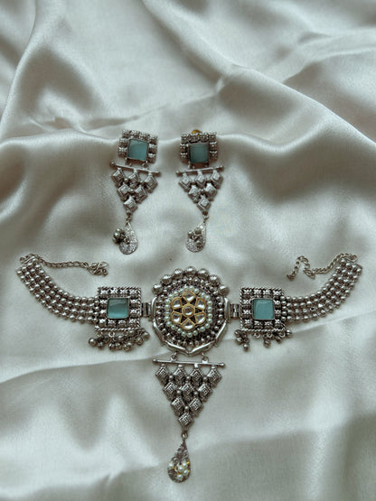 Raina Silver & Blue Unique Oxidized Kundan Flower Choker